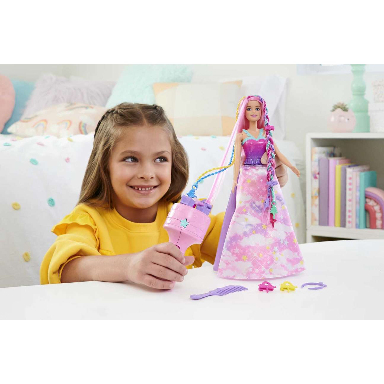 Barbie Dreamtopia Twist 'n Style Doll and Accessories
